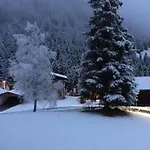 Alpenrose Vendégház *
