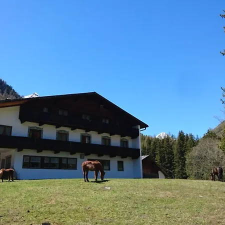 Alpenrose Gæstehus *