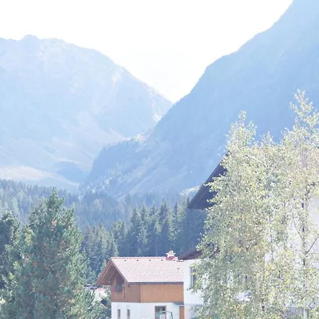 Alpenrose Guest house
